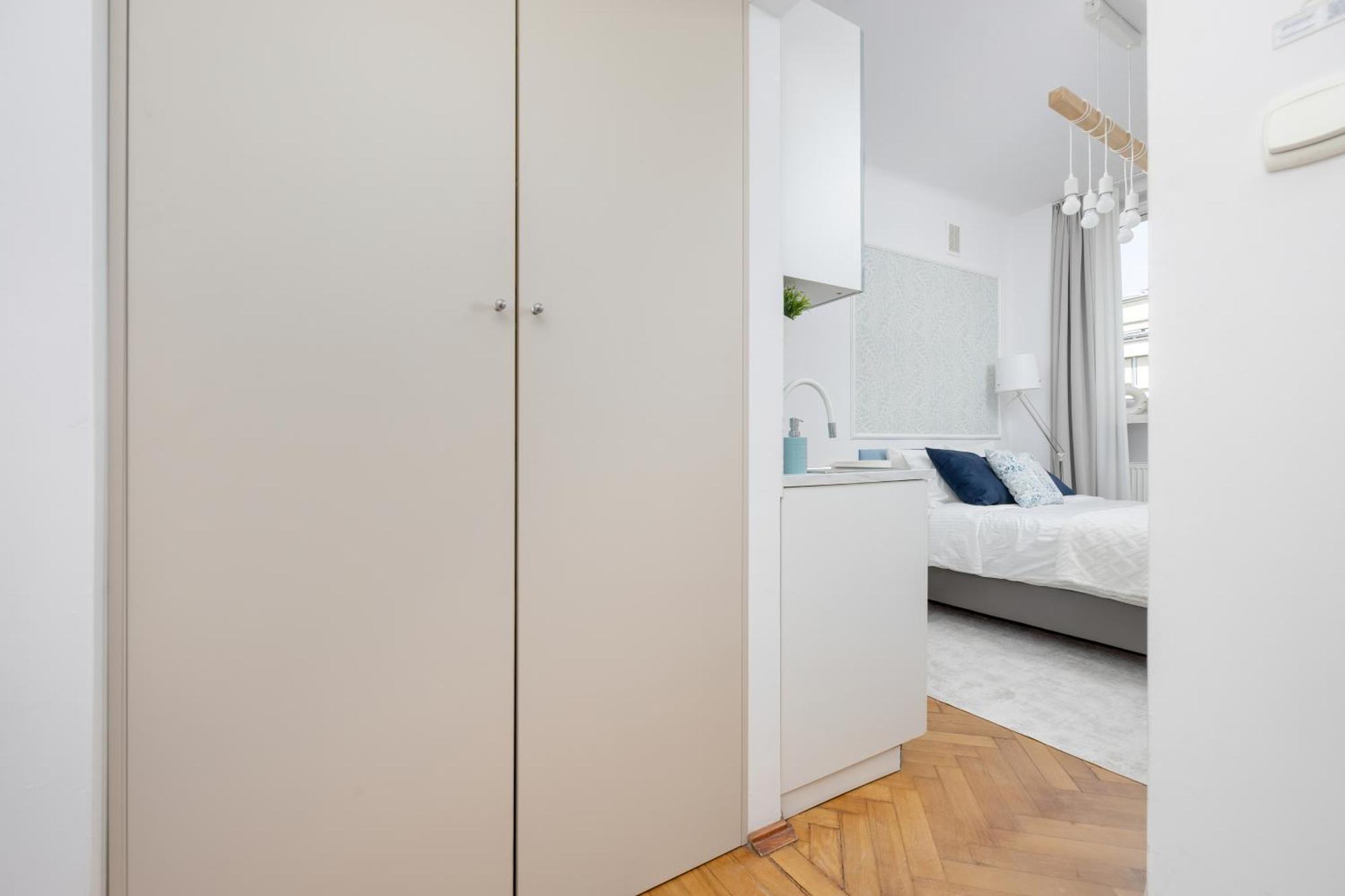 J&W Apartments Studio Solidarnosci Varsó Kültér fotó